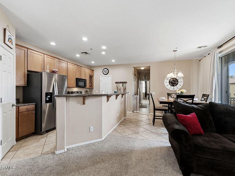 1330 S AARON Drive #215 photo 4