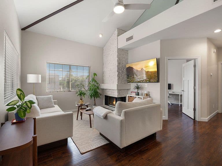 7710 E GAINEY RANCH Road #211 photo 2