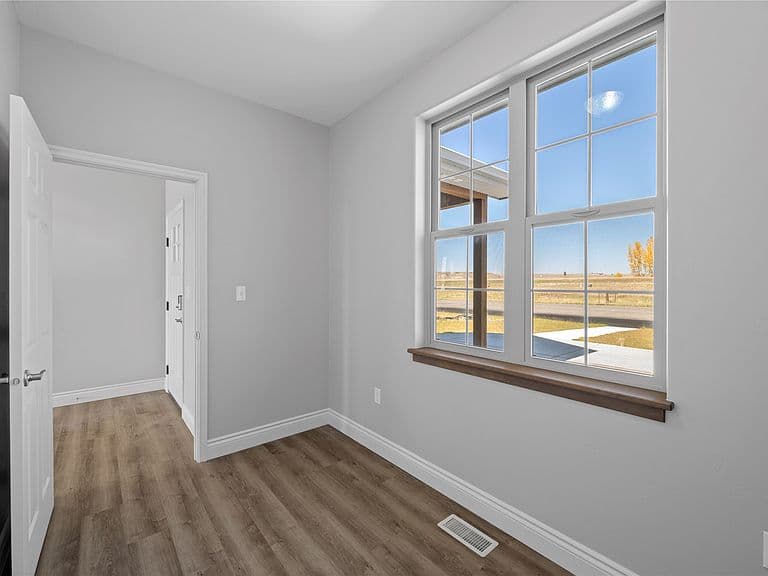 1020 Sagebrush Ln photo 5