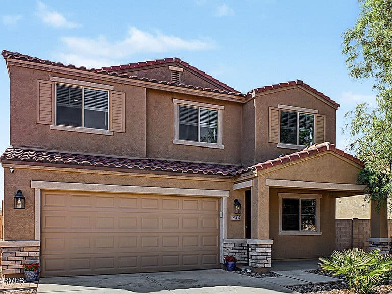 25437 W MAHONEY Avenue photo 1