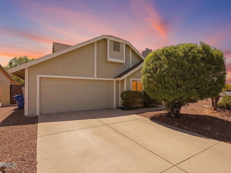 4827 W COMMONWEALTH Place photo 2