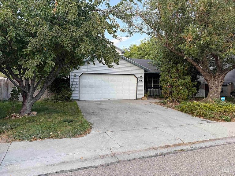 618 E Trail Creek Dr photo 2