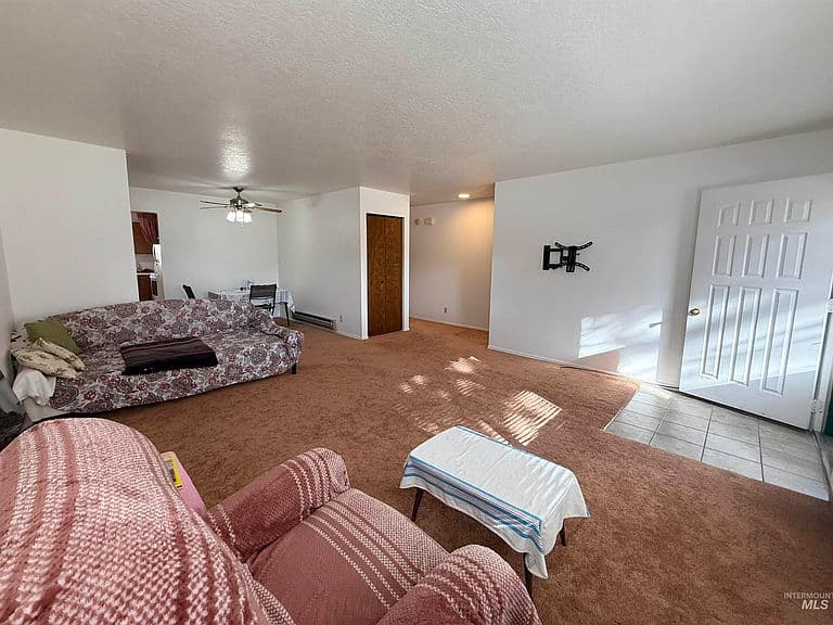 222 Avenida Del Rio Dr photo 3