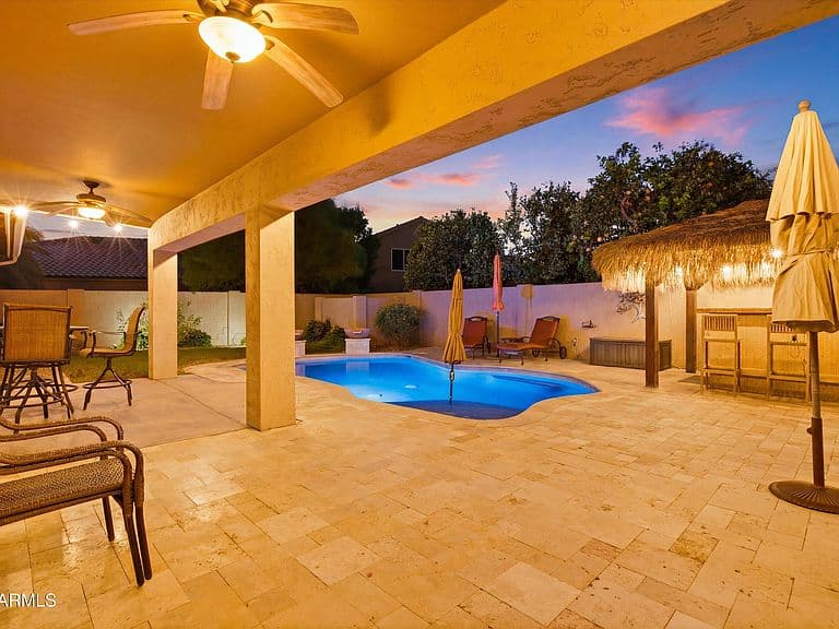 702 W SAN PEDRO Street photo 4