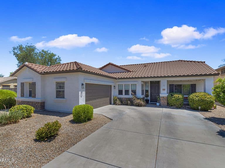 19899 E MAYBERRY Road photo 2