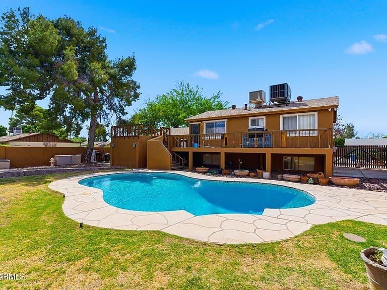 3702 W ASTER Drive photo 2