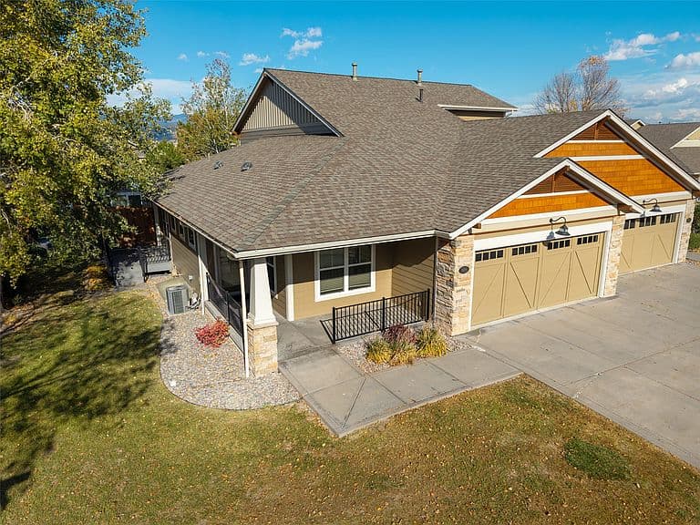 2625 Tanbark Way #A photo 1
