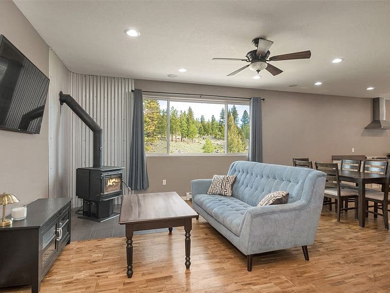2030 Grizzly Gulch Dr photo 4
