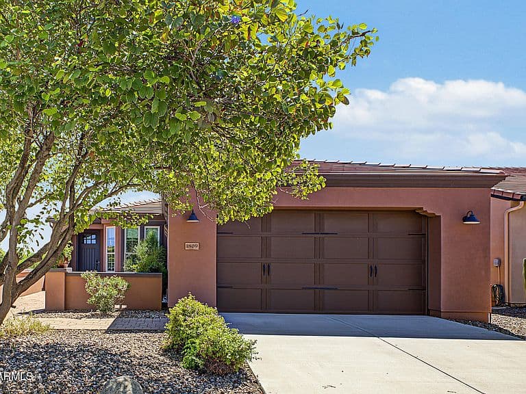 1809 E ADELANTE Way photo 1