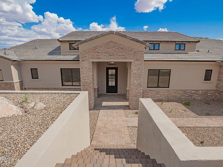 8871 E Canyon Vista Drive photo 4
