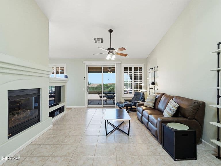 65187 E Desert Sands Ct photo 5