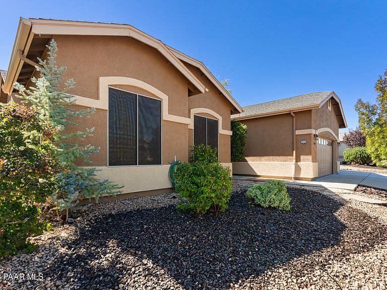 6618 E Stratford Dr photo 3