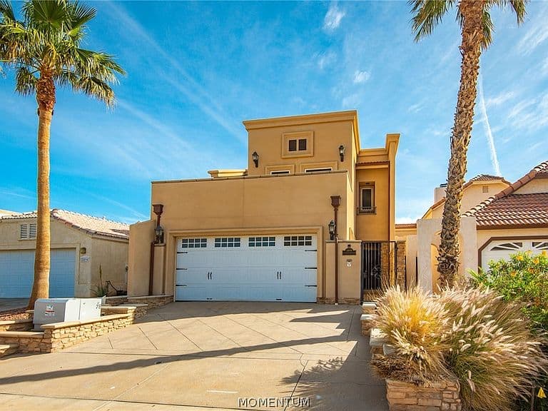 2898 Camino Del Rio photo 2