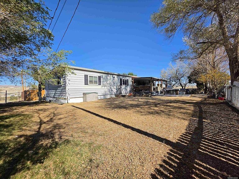 806 2nd Ave W photo 4