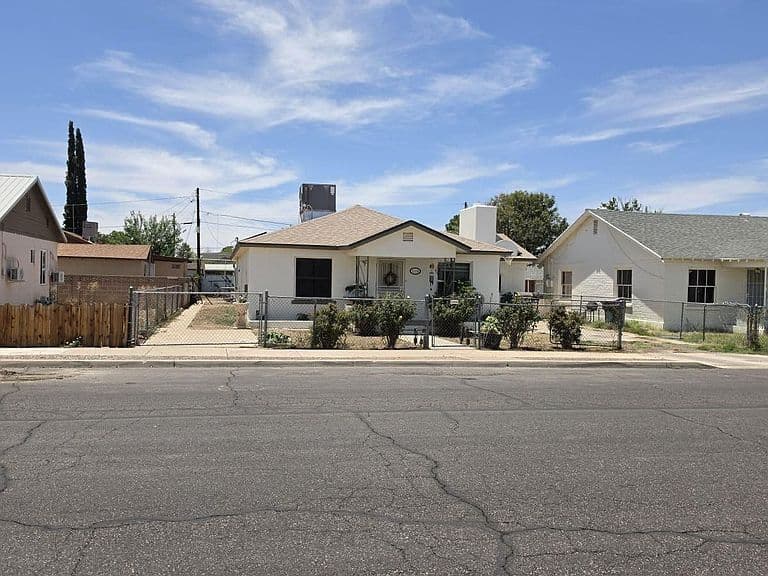 1118 S 7th Ave photo 4