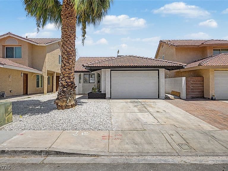 3902 Tatiana St photo 1