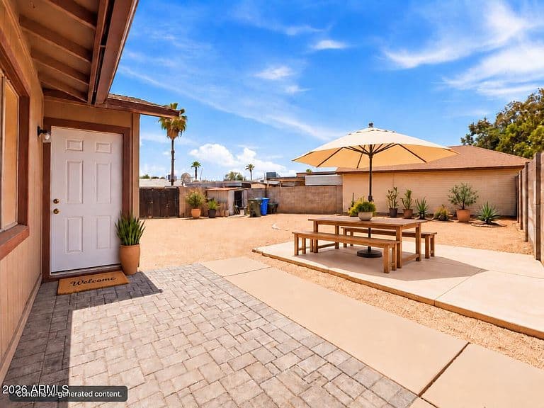 13822 N 47th Avenue photo 5