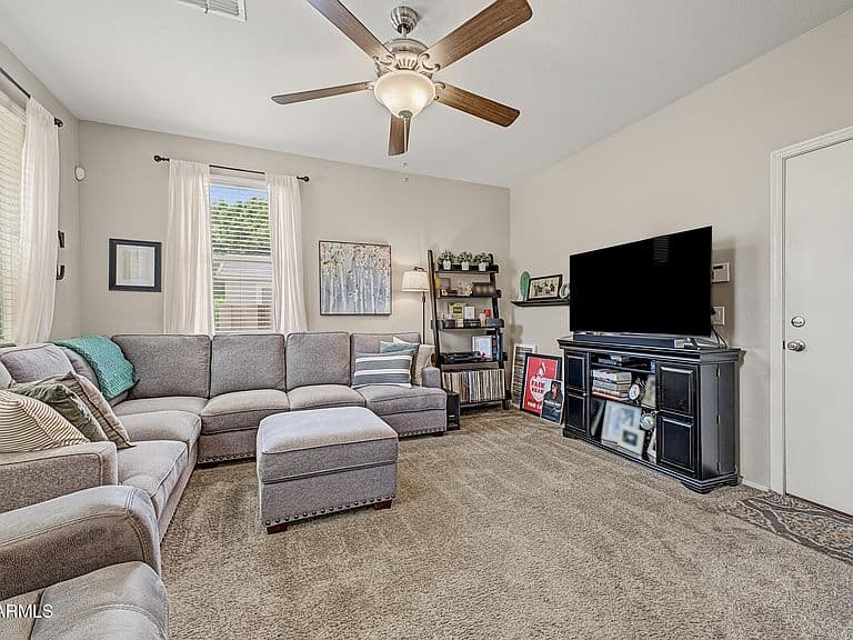 10160 E ISLETA Avenue photo 5