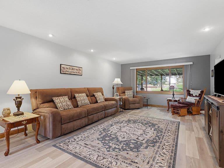 3104 Park Dr photo 5