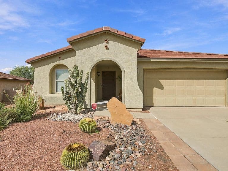 3553 E Canter Rd photo 2