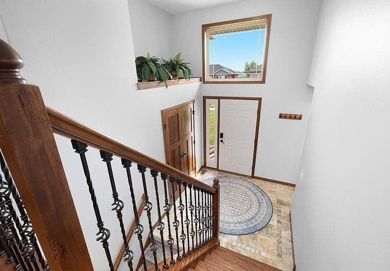2621 17th St NW photo 5
