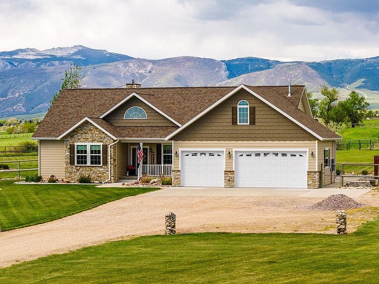 18 Sandstone Cir photo 1