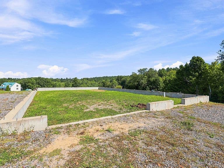 168 Union Road photo 5