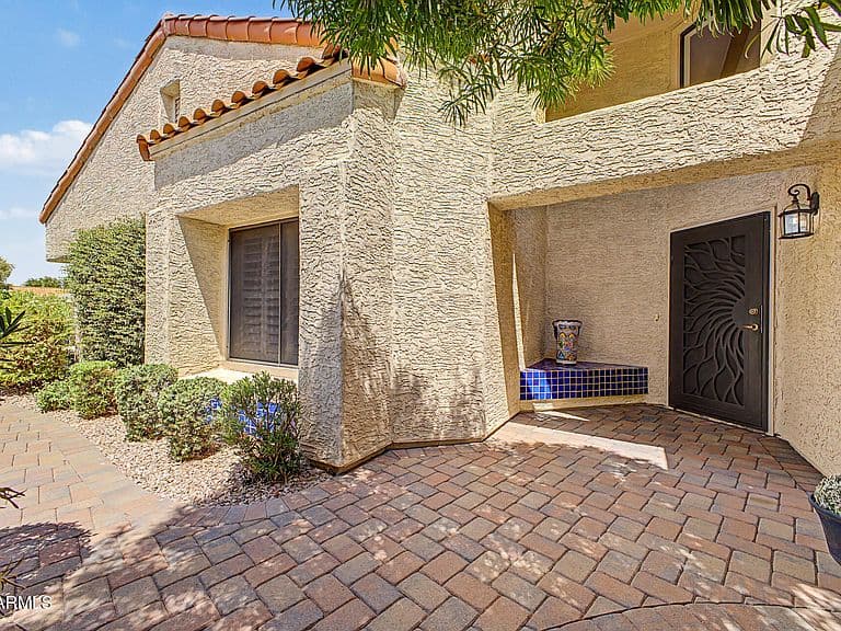 10099 E SAN SALVADOR Drive photo 4