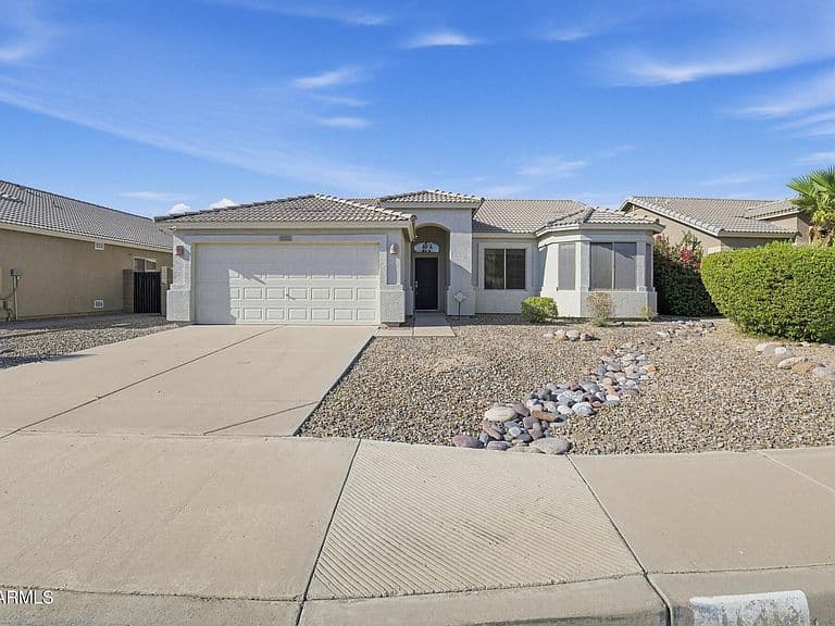 11312 E COVINA Street photo 1