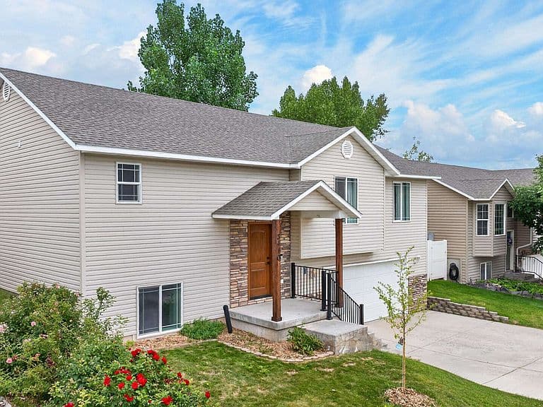 3410 Golden Ave photo 2