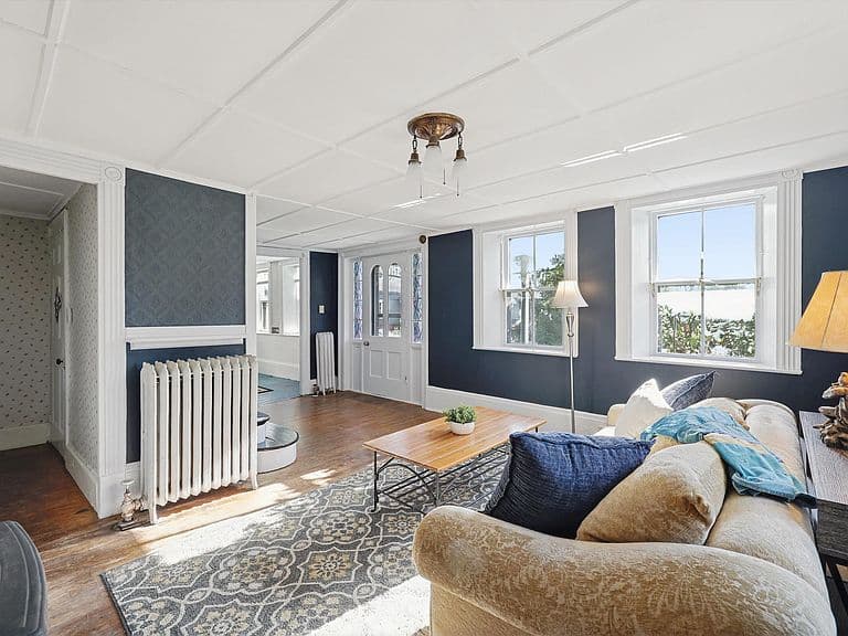 47 N Spring Street photo 4