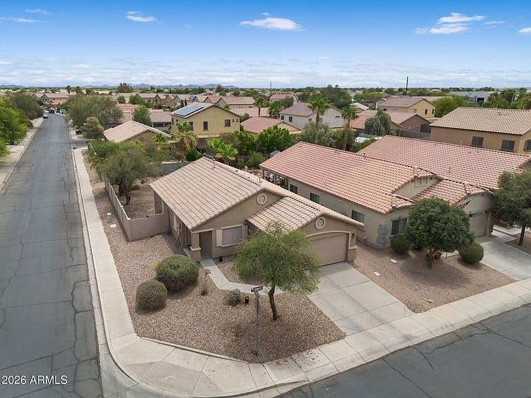 19763 N LOCKE Court photo 2
