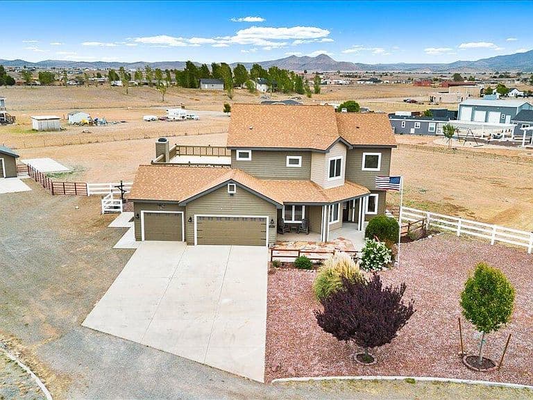 7290 E AUTUMN Lane photo 4