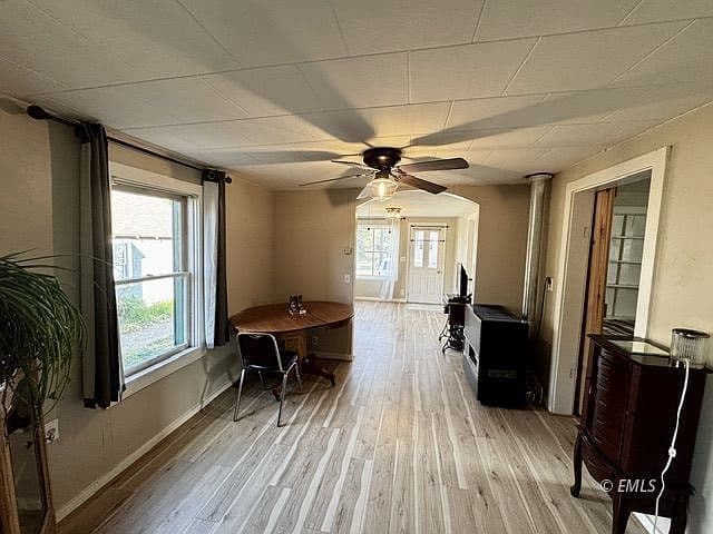 1809 Ivy St photo 3