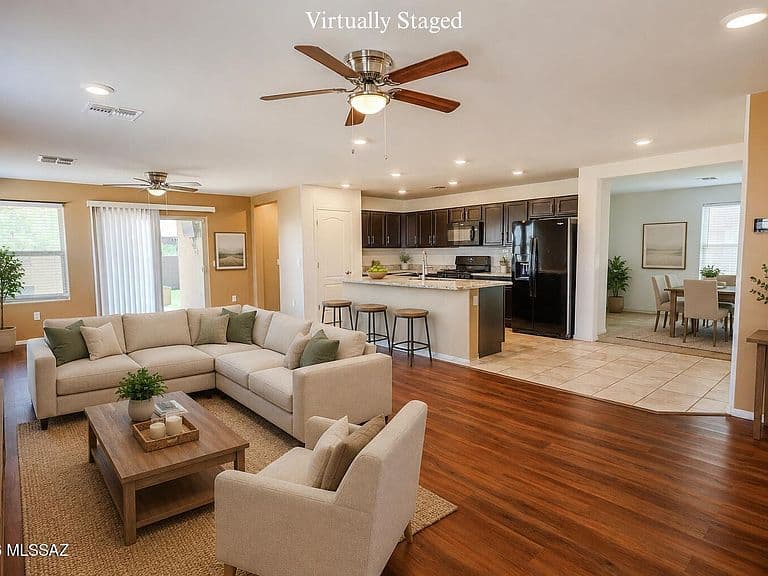 17169 S Emerald Vista Dr photo 2