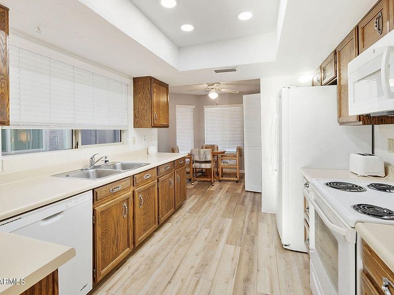 721 S PALO VERDE Way photo 5