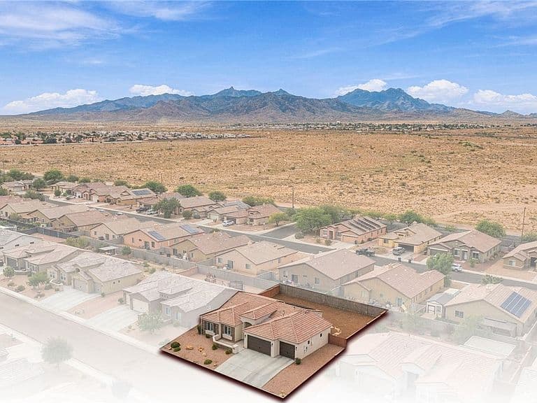 3786 Katie Lane Loop photo 5