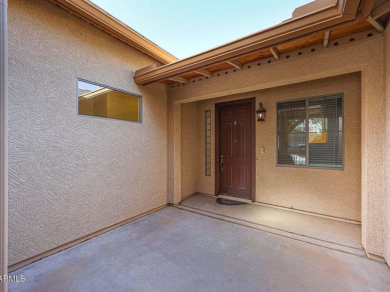 30302 W WHITTON Avenue photo 2