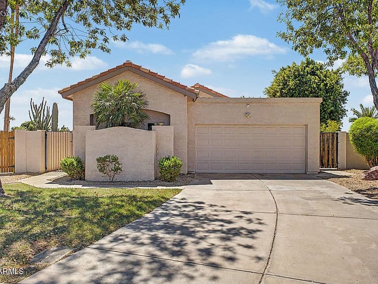 11049 W Crimson Lane photo 3