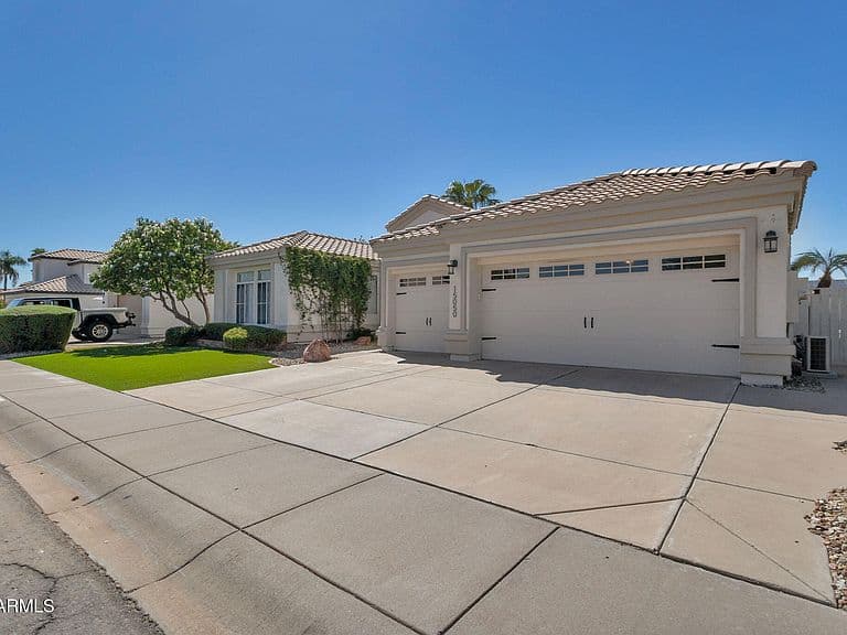 15050 N 54TH Place photo 3