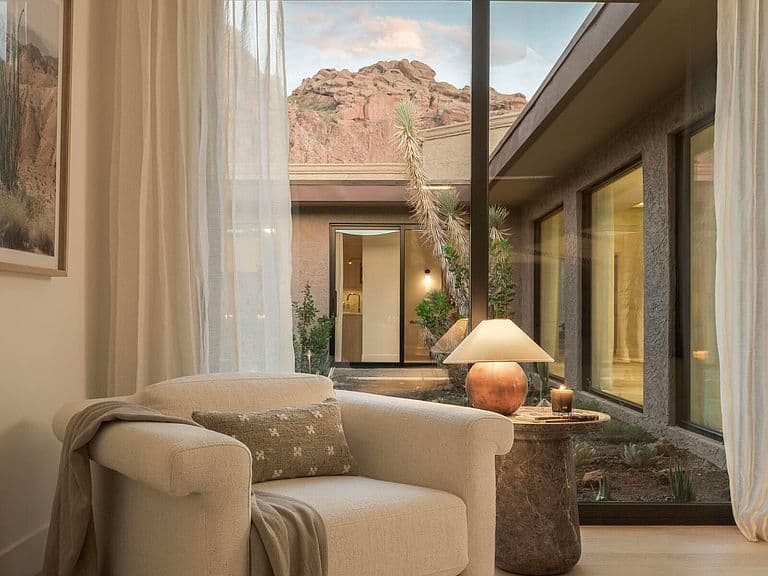 5970 N ECHO CANYON Drive photo 4