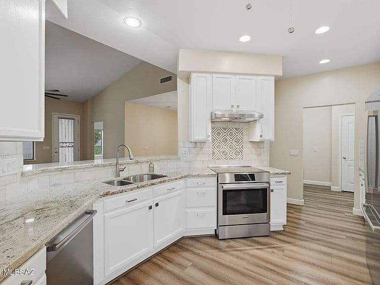 13401 N Rancho Vistoso Blvd #Boulevard81 photo 5