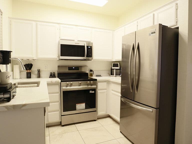 7801 N 44TH Drive #1142 photo 1