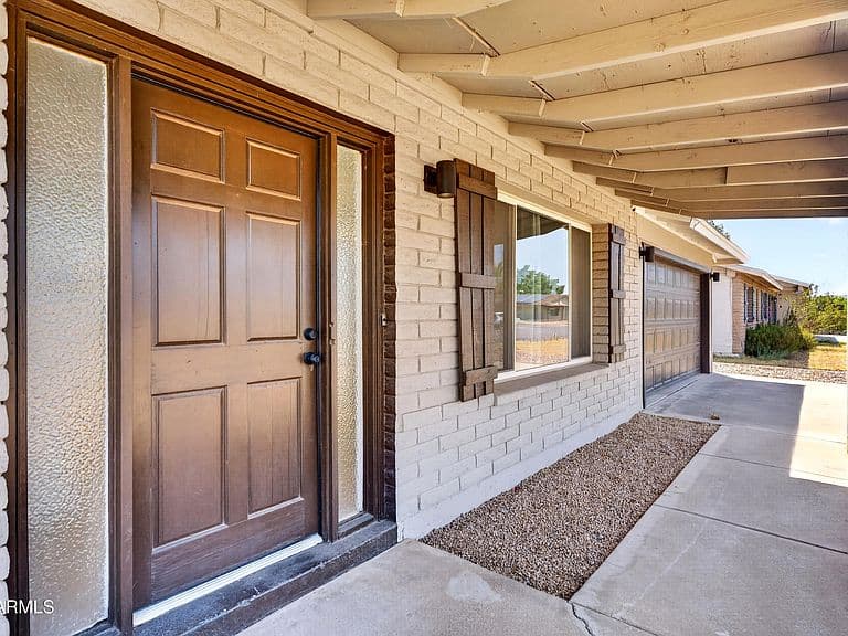 2225 W TOPEKA Drive photo 4