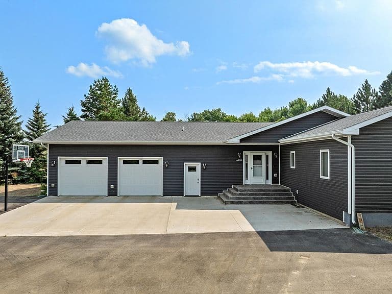 10001 Project Rd S photo 2