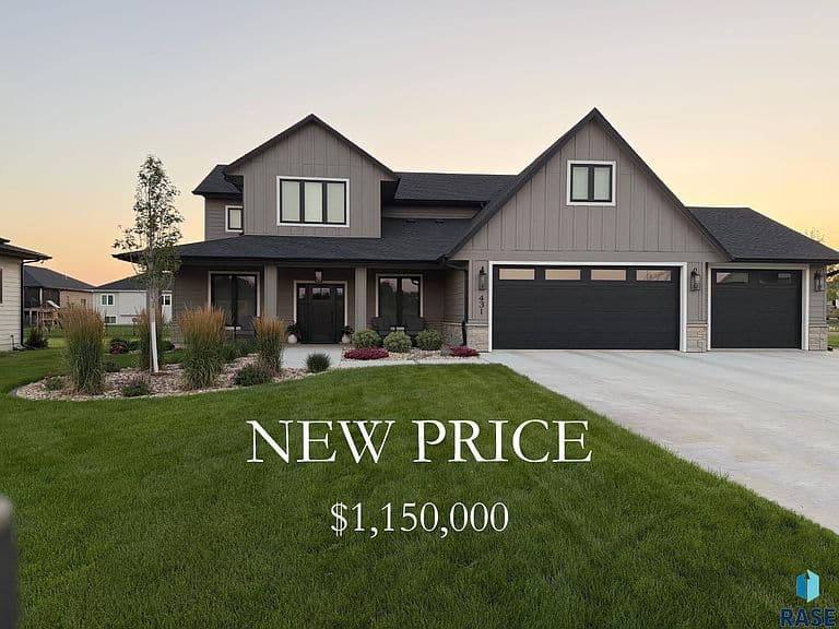 431 Brody Court photo 4