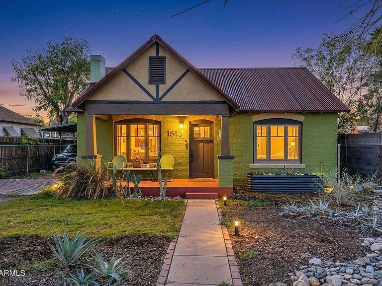 1813 E WILLETTA Street photo 2