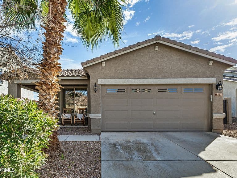 18227 W Hatcher Rd photo 1