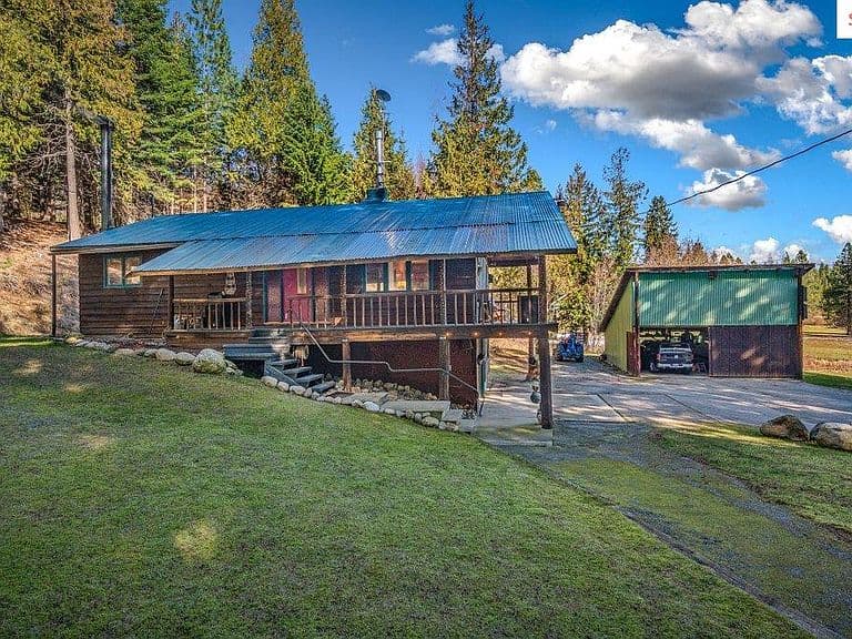20355 Highway 2 photo 3