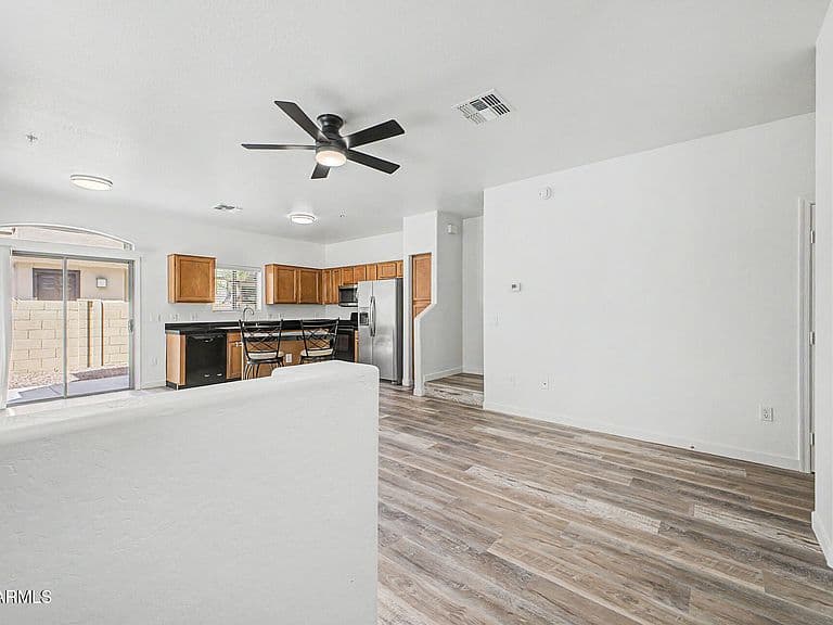 18250 N 32ND Street #1021 photo 5